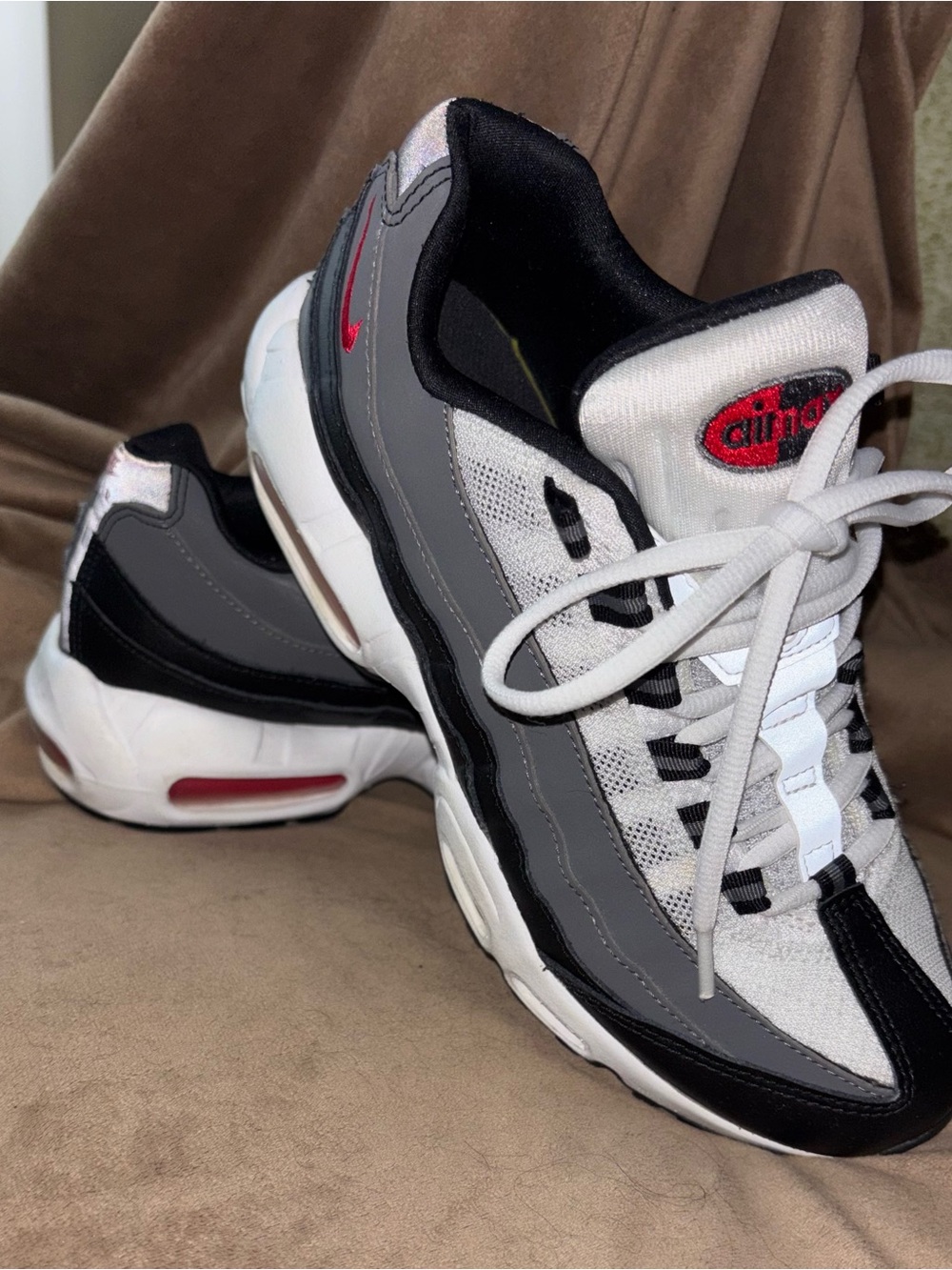 Nike Air Max 95 Boys Sneakers - White, Black, Red Accents